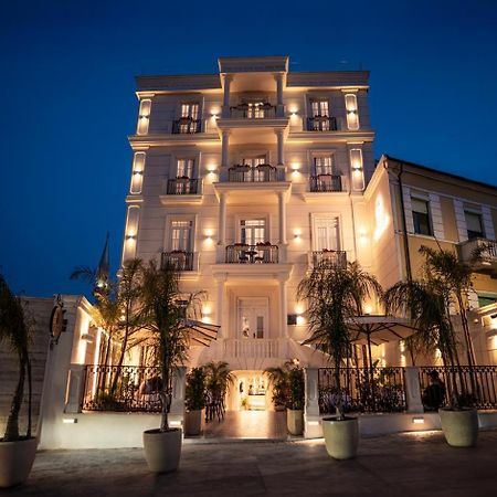 Art Gallery Boutique Hotel Durrës Extérieur photo