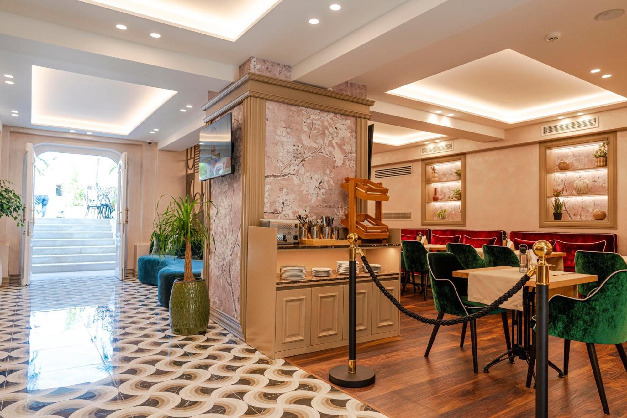 Art Gallery Boutique Hotel Durrës Extérieur photo