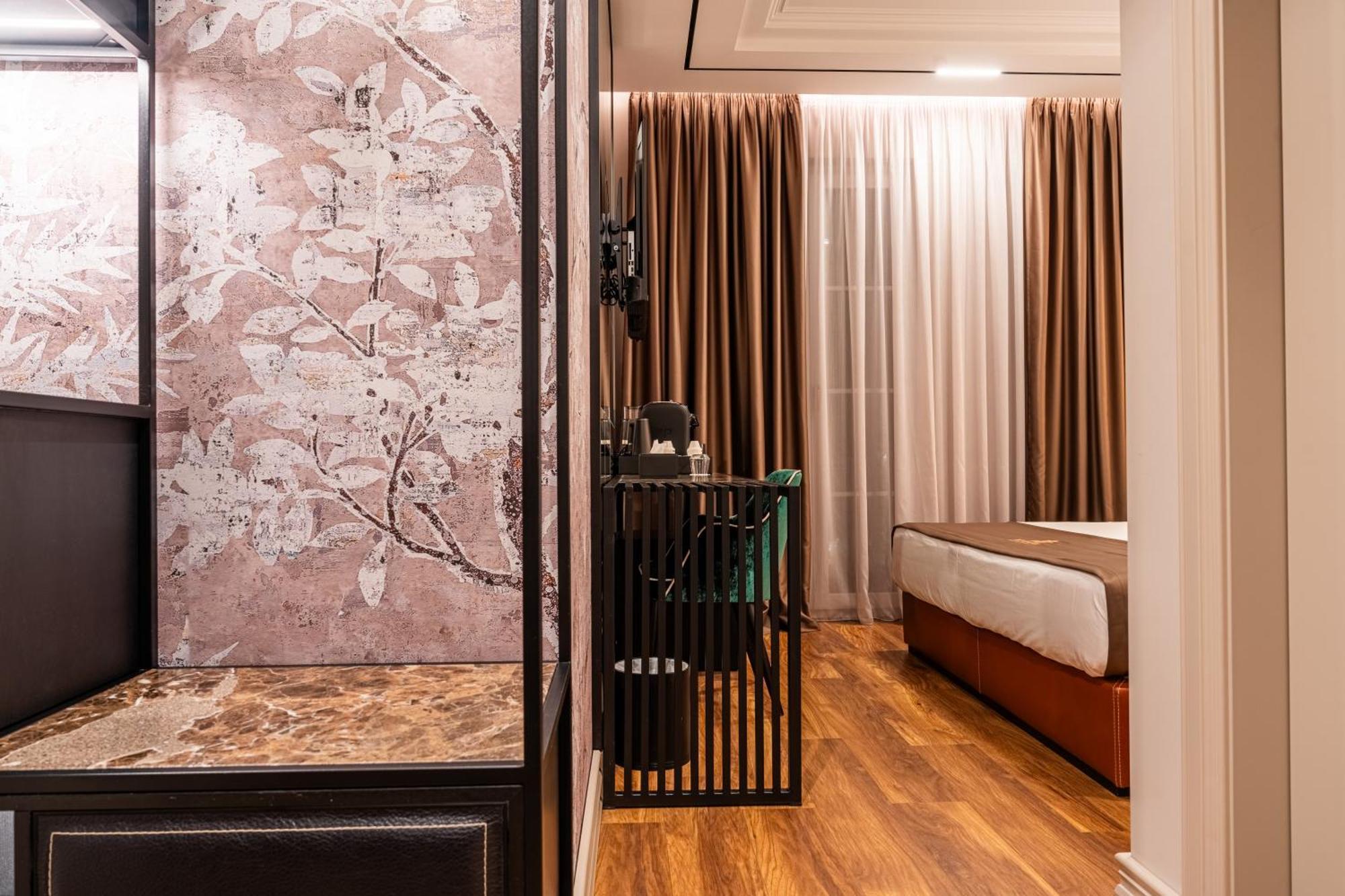 Art Gallery Boutique Hotel Durrës Extérieur photo