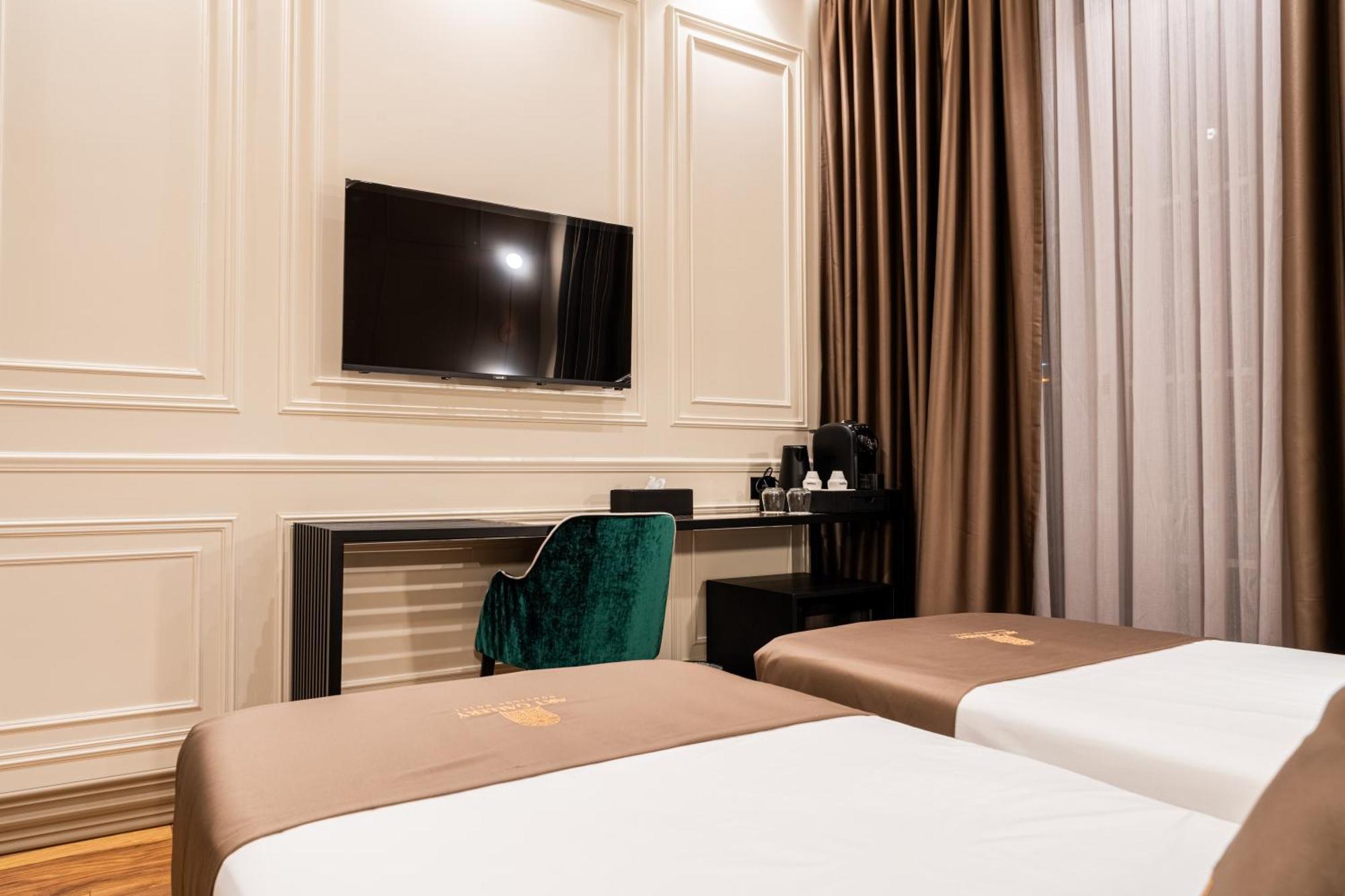 Art Gallery Boutique Hotel Durrës Extérieur photo