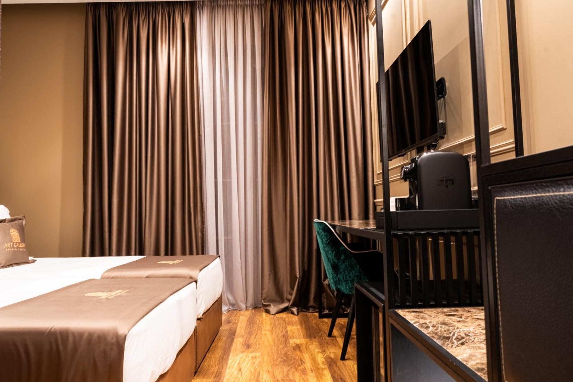 Art Gallery Boutique Hotel Durrës Extérieur photo