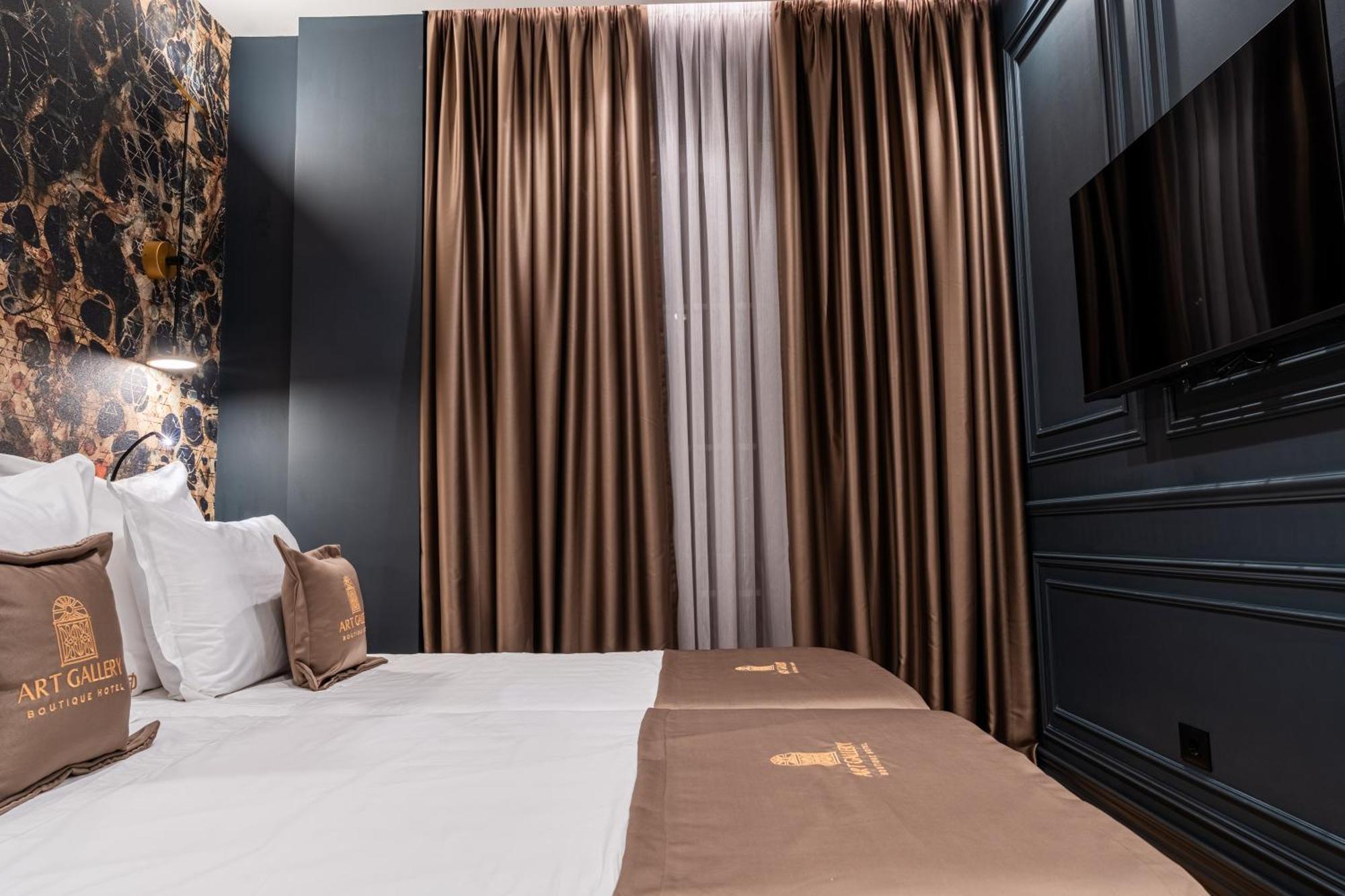 Art Gallery Boutique Hotel Durrës Extérieur photo